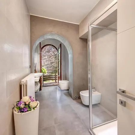 Il Cigno Lakeside Villa