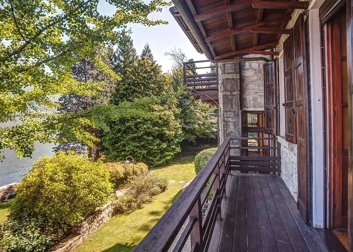 Il Cigno Lakeside Oliveto Lario