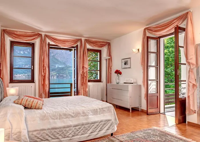 Il Cigno Lakeside Villa